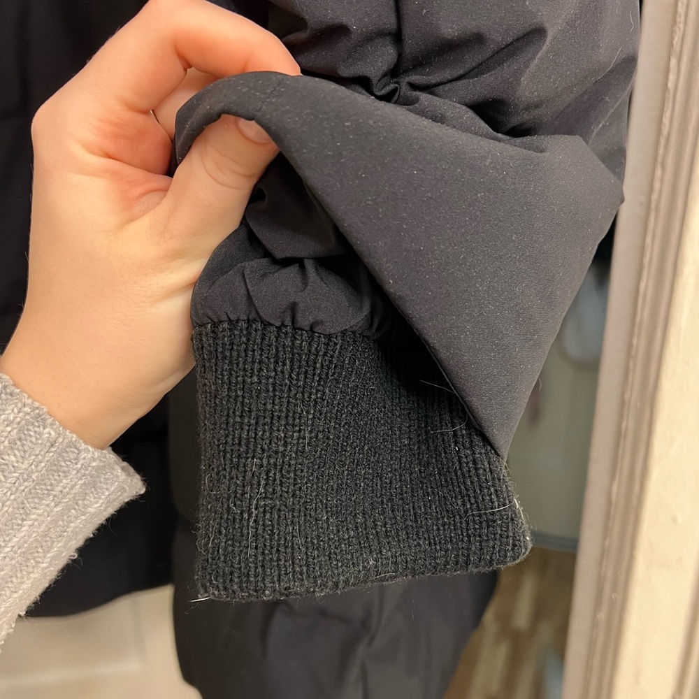 Extremely Warm And Fuzzy Lands’end Winter Coat Si… - image 4